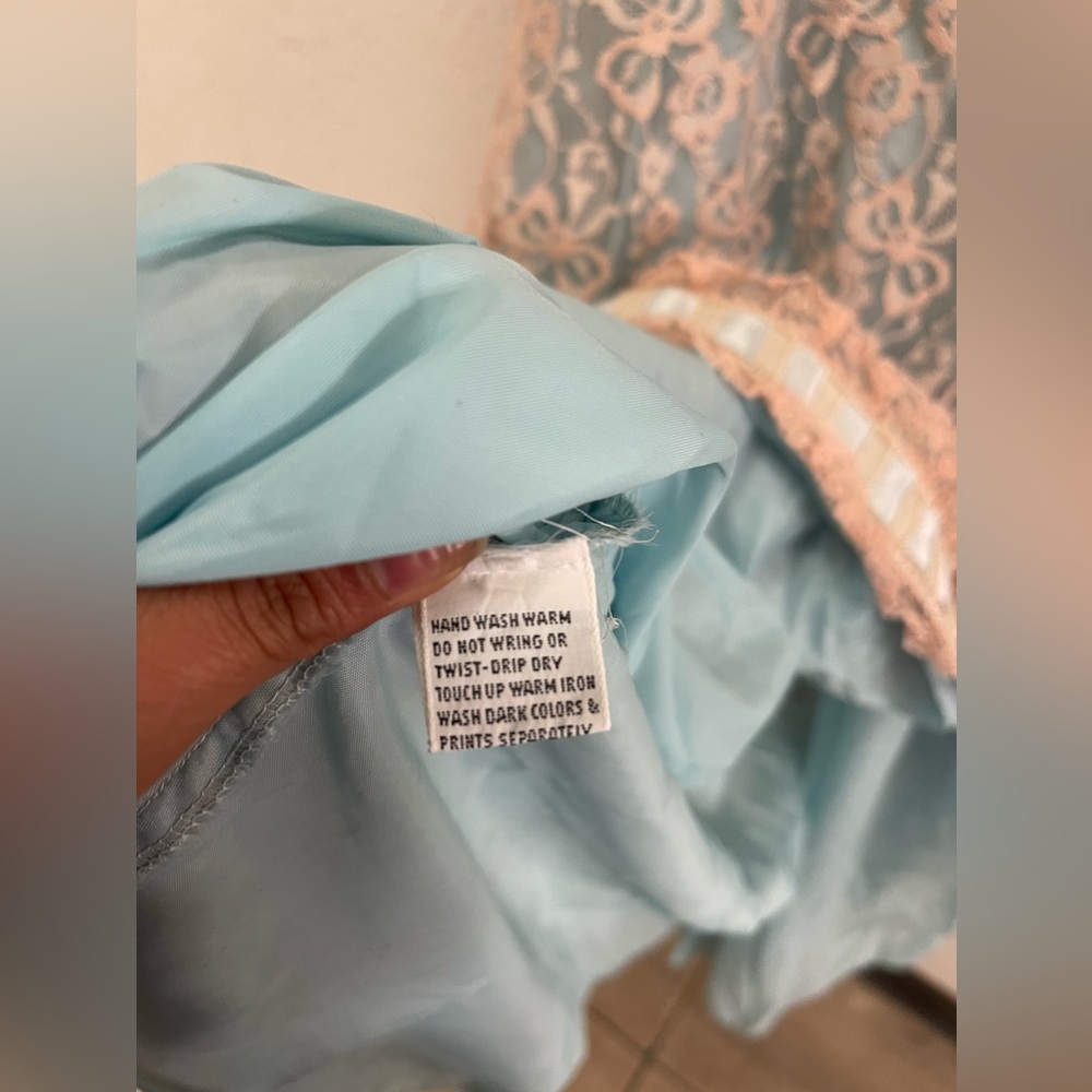 Vintage Odette Barsa Neiman Marcus Pink Lace & Blue Satin Peignoir Robe - Picture 10 of 16
